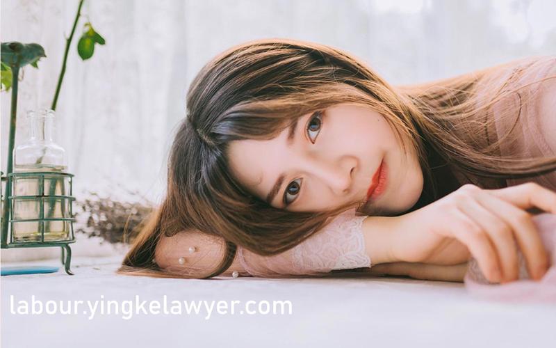 极品美女扒开粉嫩小av的相关介绍