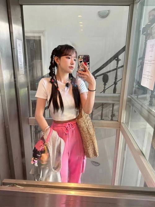 www亚洲综合色少妇的相关介绍