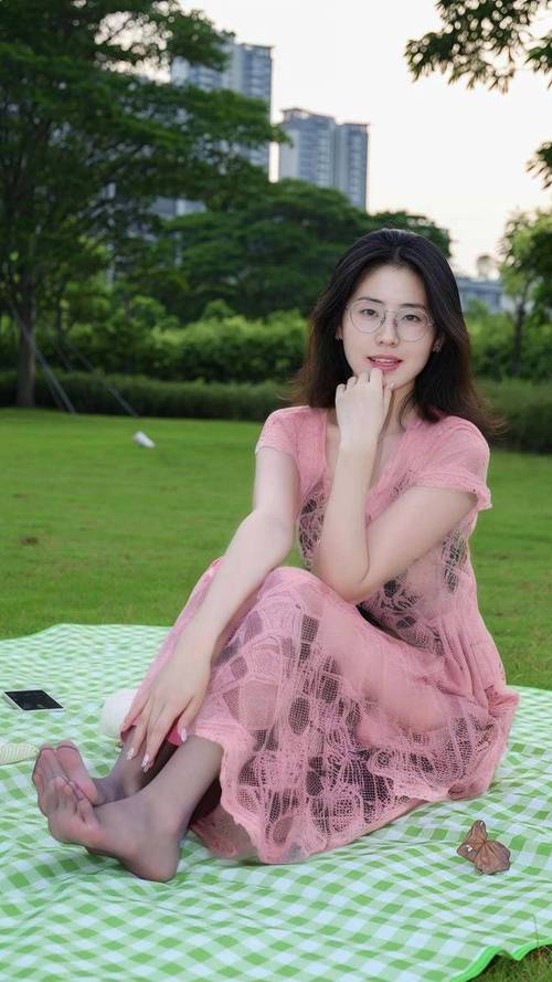 亚洲少妇无套内射的相关介绍