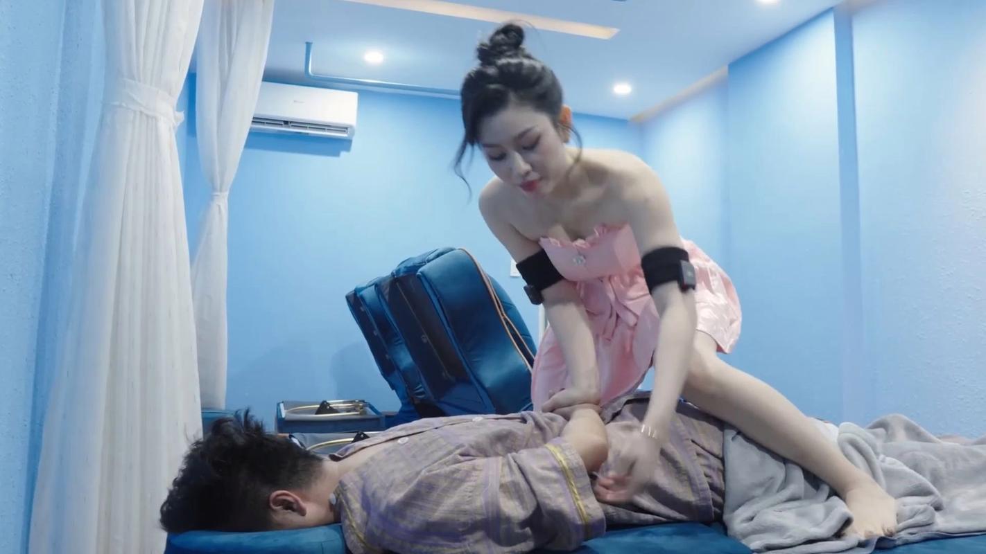 骚人妻对白的相关介绍