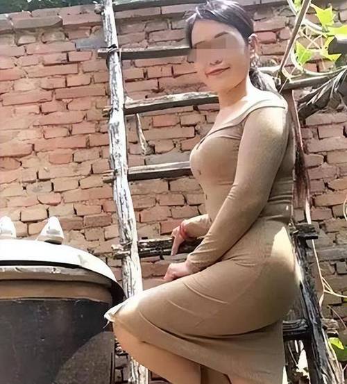 乱色熟女少妇一区二区的相关介绍