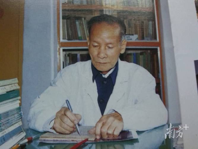 高h辣文露出的相关介绍
