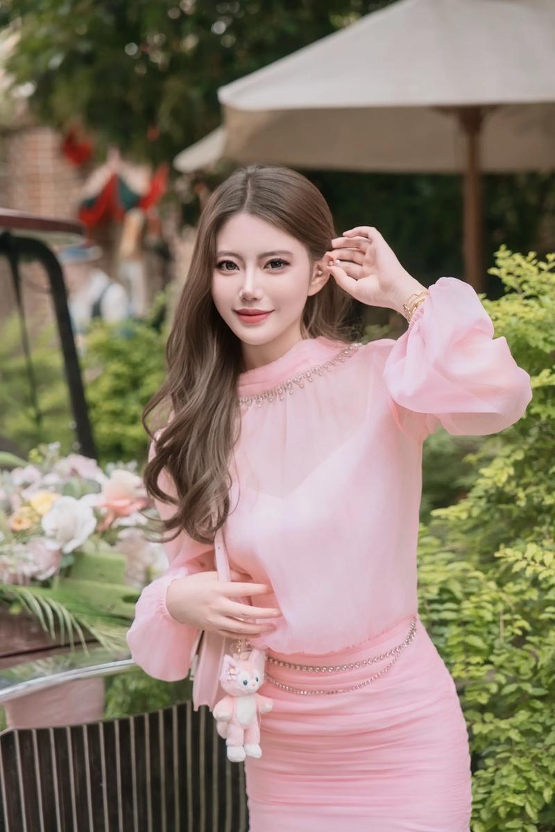 亚洲美女av高潮一区二区在线观看的相关介绍