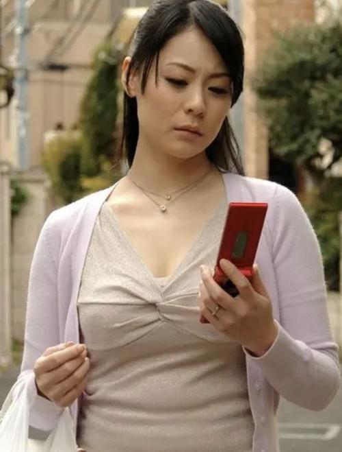 jzzijzzij亚洲成熟少妇18游戏的相关介绍