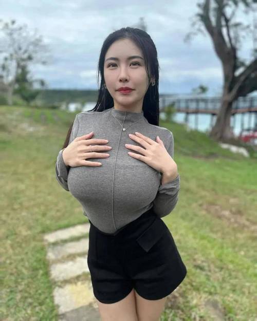 免费看女生私密部的相关介绍