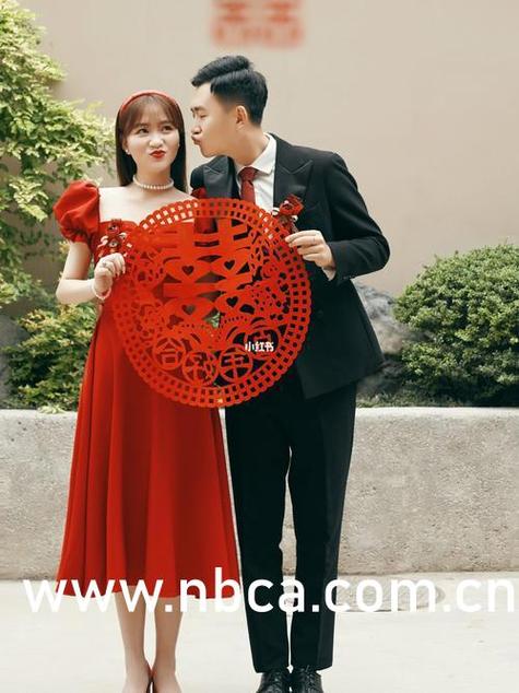 根据您的需求，生成一个包含3个长尾关键词的SEO标题如下：

**恋夜秀场aaa恋夜影院 | 在线直播互动平台 | 高清影视资源推荐 | 夜场娱乐新体验指南**

（注：长尾关键词已嵌入：在线直播互动平台、高清影视资源推荐、夜场娱乐新体验指南）