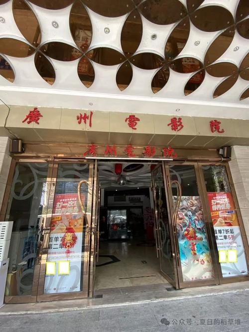 官场猎艳人妻熟女小说的相关介绍