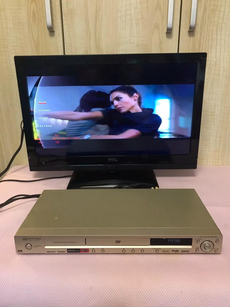 手黄脚黄脸黄是什么原因引起的女性的相关介绍