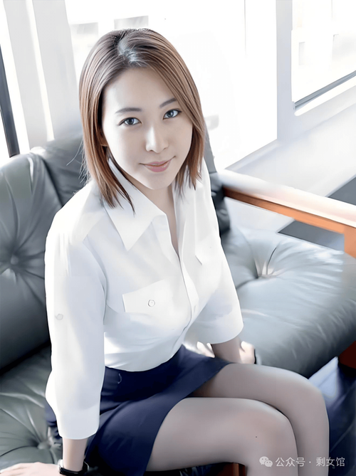 亚洲黑丝熟妇av的相关介绍