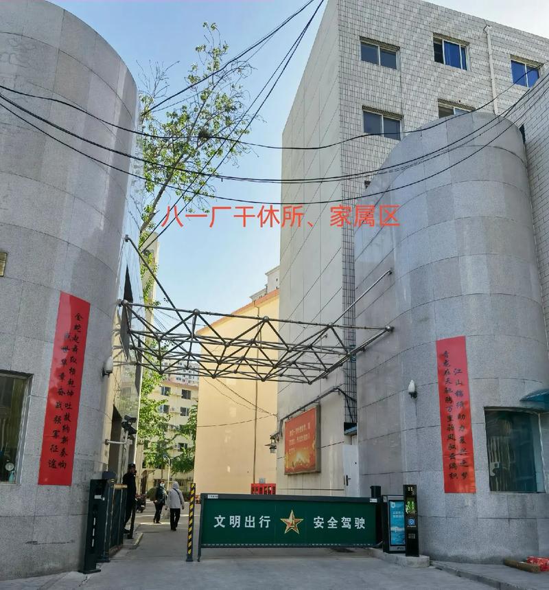 国产熟妇丰满熟妇视频av的相关介绍
