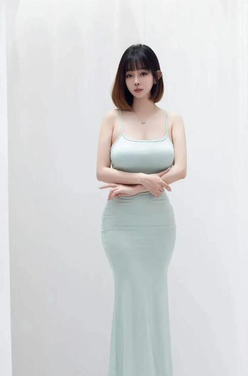 久久久精品久久久精品久久久精品的相关介绍