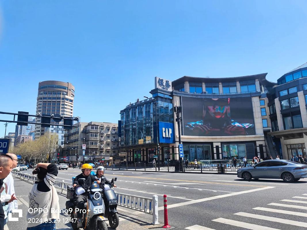浮力限制影院一的相关介绍