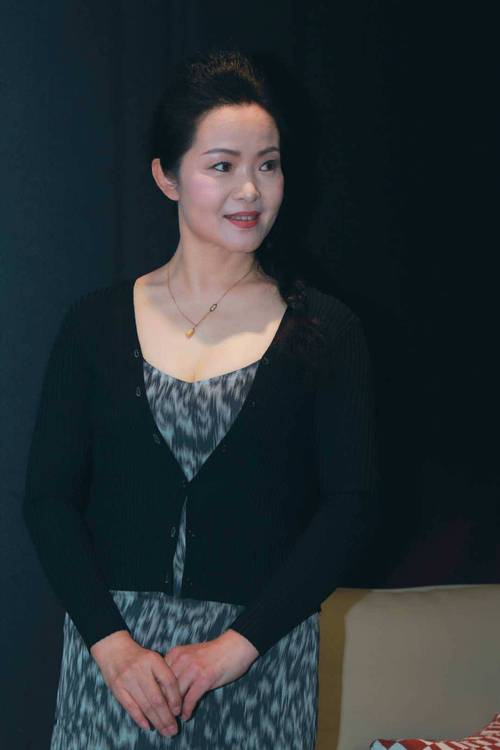女人内裤上有黄色的分泌物是什么情况的相关介绍